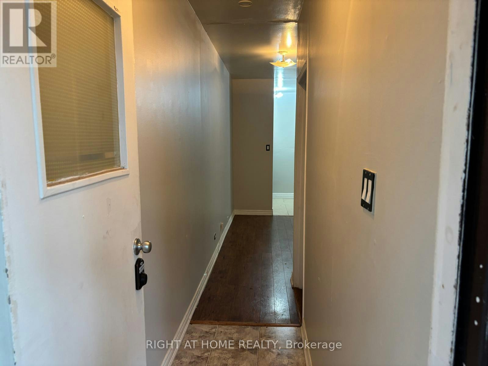MAIN-505 Oakwood Avenue, Toronto, ON, M6E 2W9 - 11