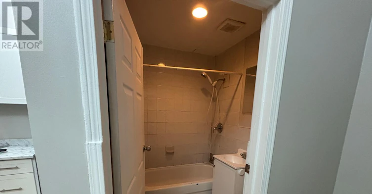 MAIN-505 Oakwood Avenue, Toronto, ON, M6E 2W9 - 7