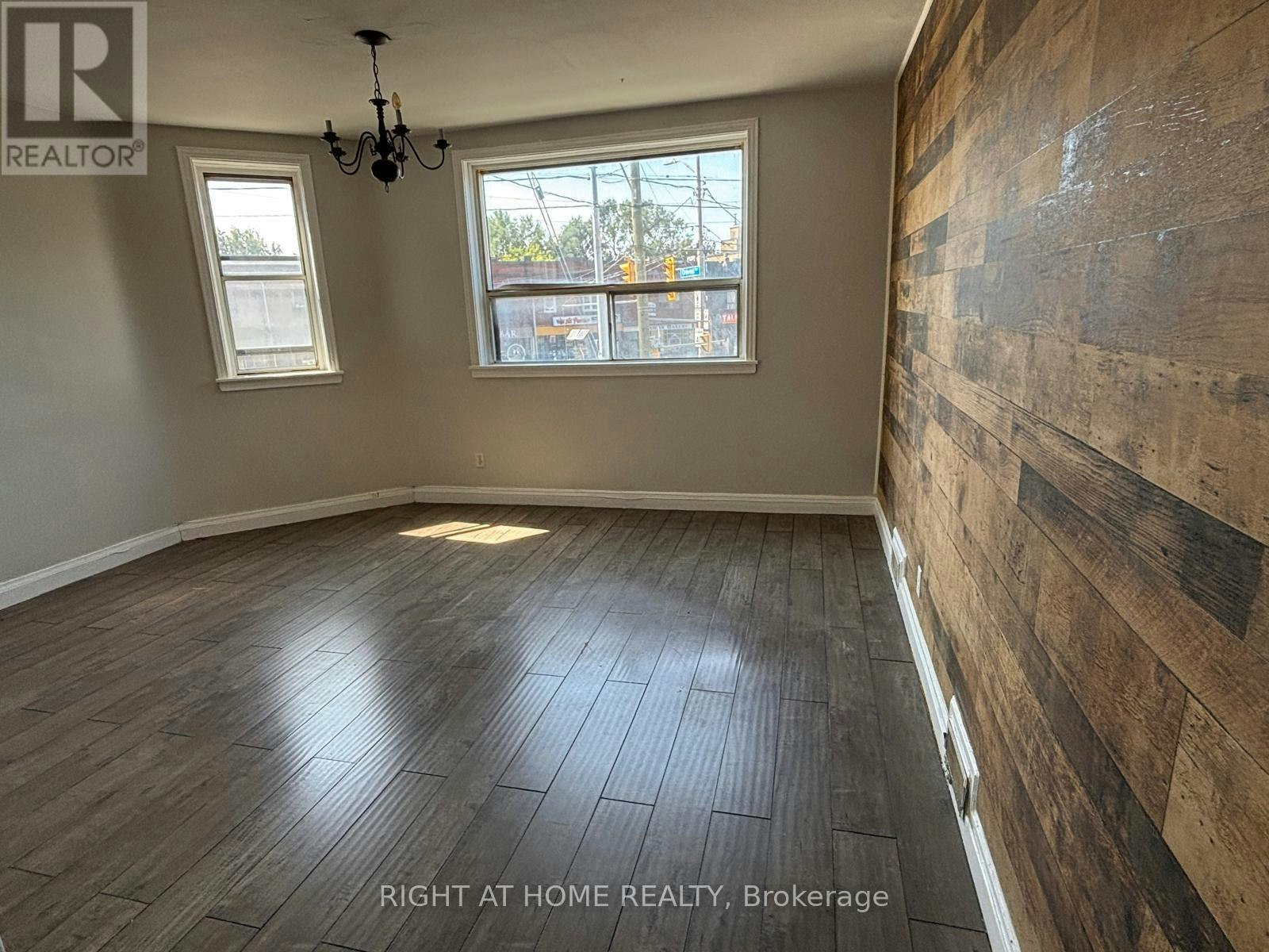 3 UPPER-503 Oakwood Avenue, Toronto, ON, M6E 2W9