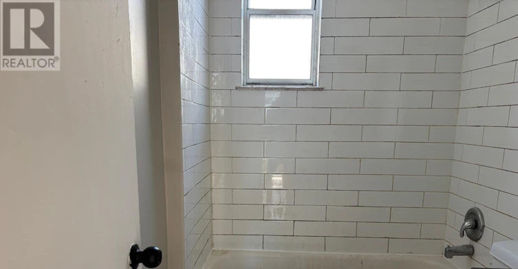 1 UPPER-503 Oakwood Avenue, Toronto, ON, M6E 2W9 - 13