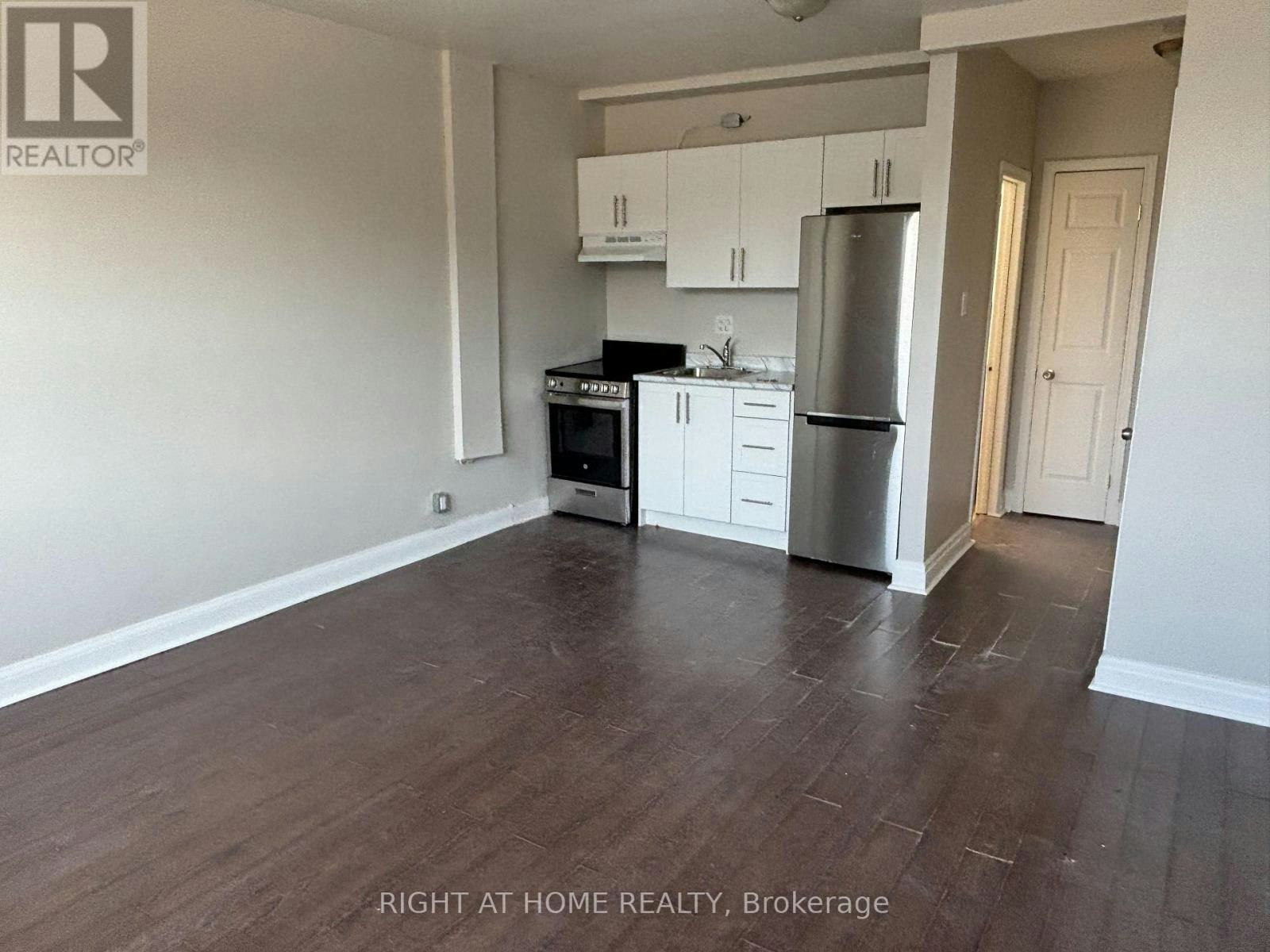 2 UPPER-503 Oakwood Avenue, Toronto, ON, M6E 2W9 - 2