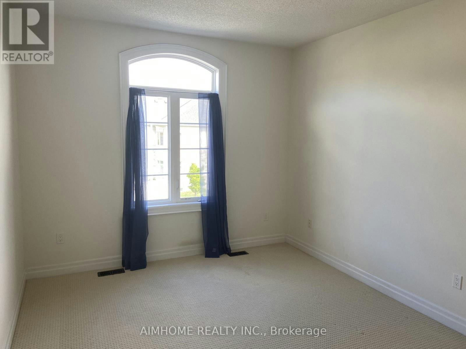 119 Hackwood Crescent, Aurora, ON, L4G 0T9 - 13