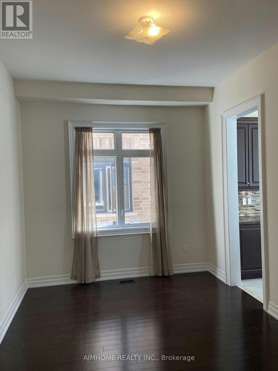 119 Hackwood Crescent, Aurora, ON, L4G 0T9 - 3