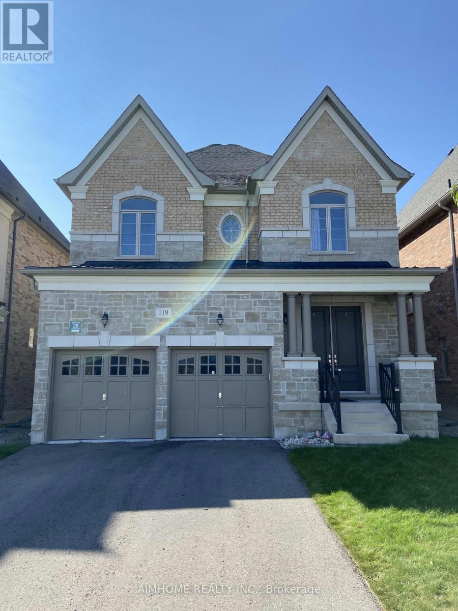 119 Hackwood Crescent, Aurora, ON, L4G 0T9