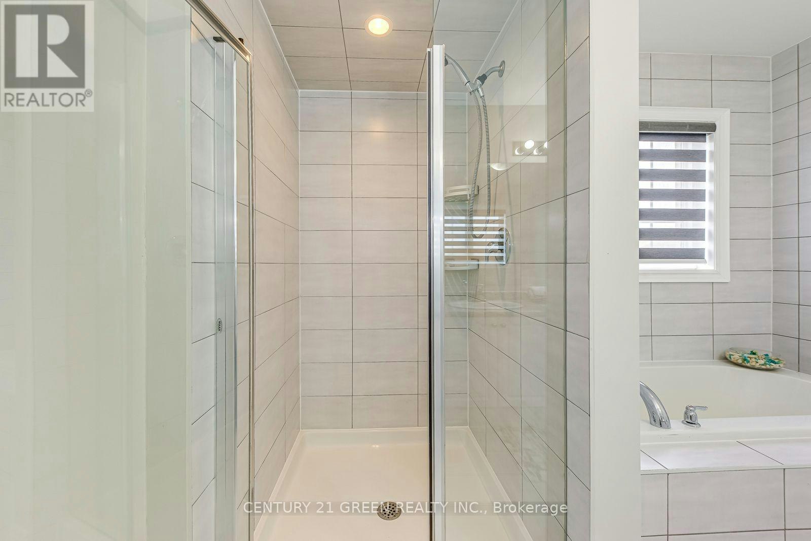 99 Mcknight Avenue N, Hamilton, ON, L8B 0T8 - 16
