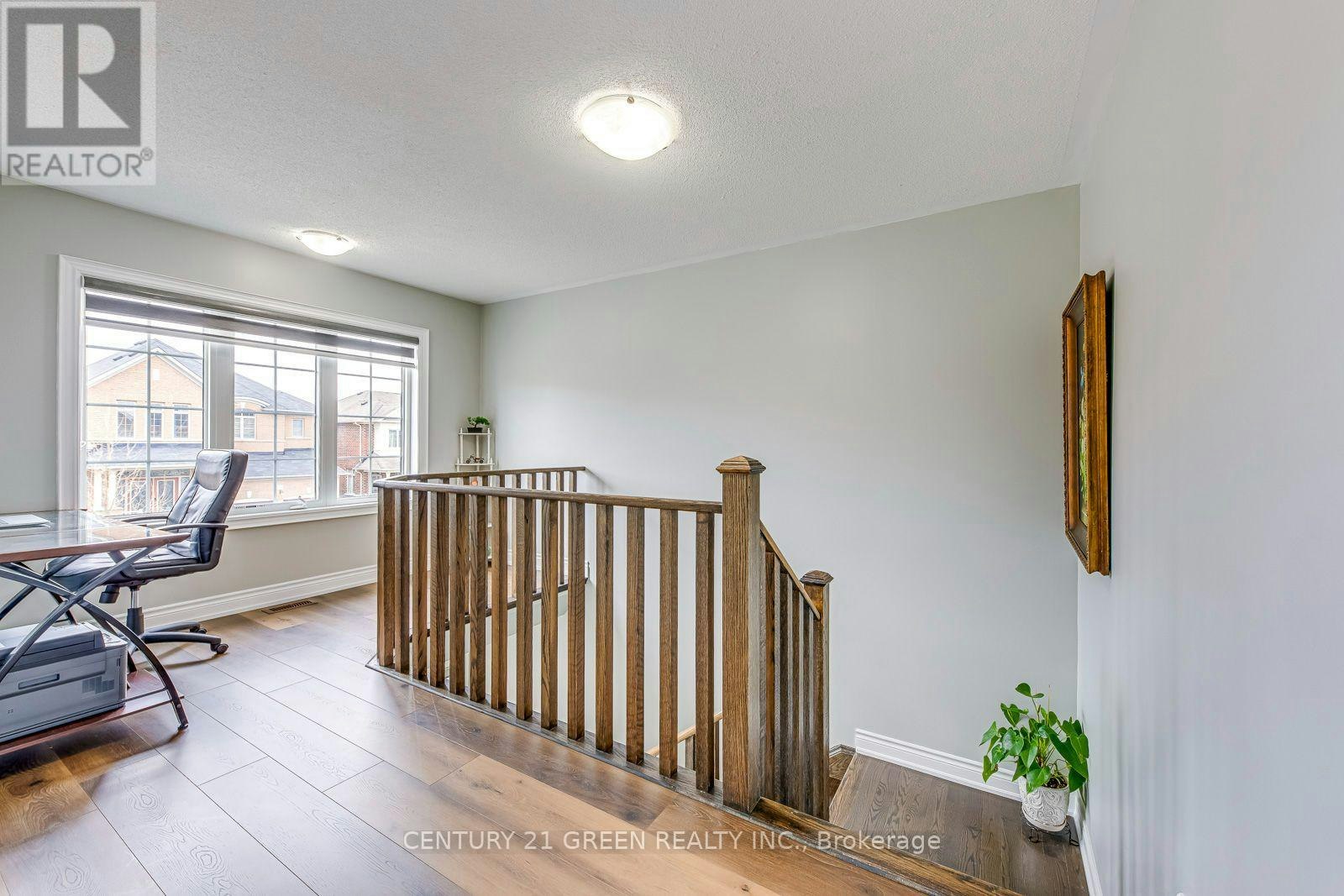 99 Mcknight Avenue N, Hamilton, ON, L8B 0T8 - 12
