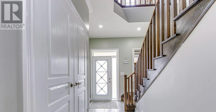 99 Mcknight Avenue N, Hamilton, ON, L8B 0T8 - 3
