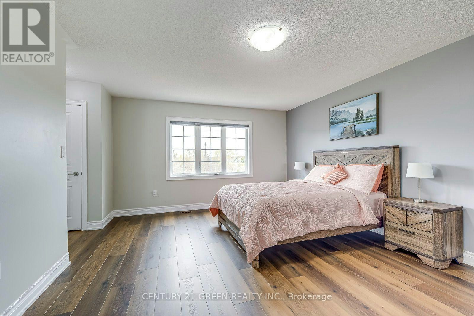 99 Mcknight Avenue N, Hamilton, ON, L8B 0T8 - 13
