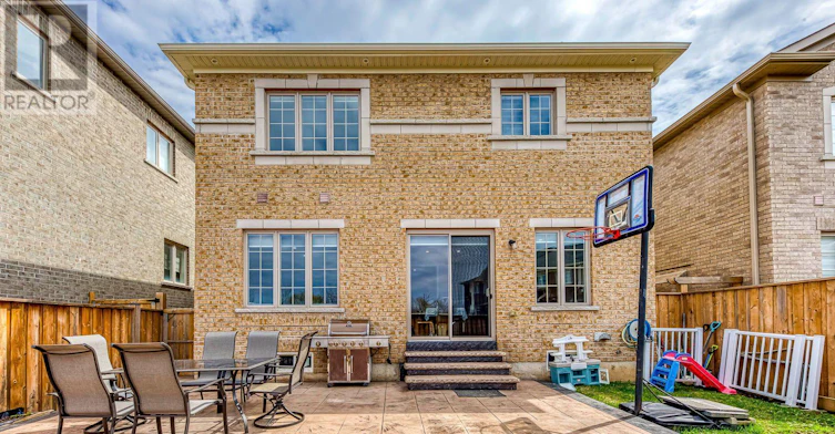 99 Mcknight Avenue N, Hamilton, ON, L8B 0T8 - 17