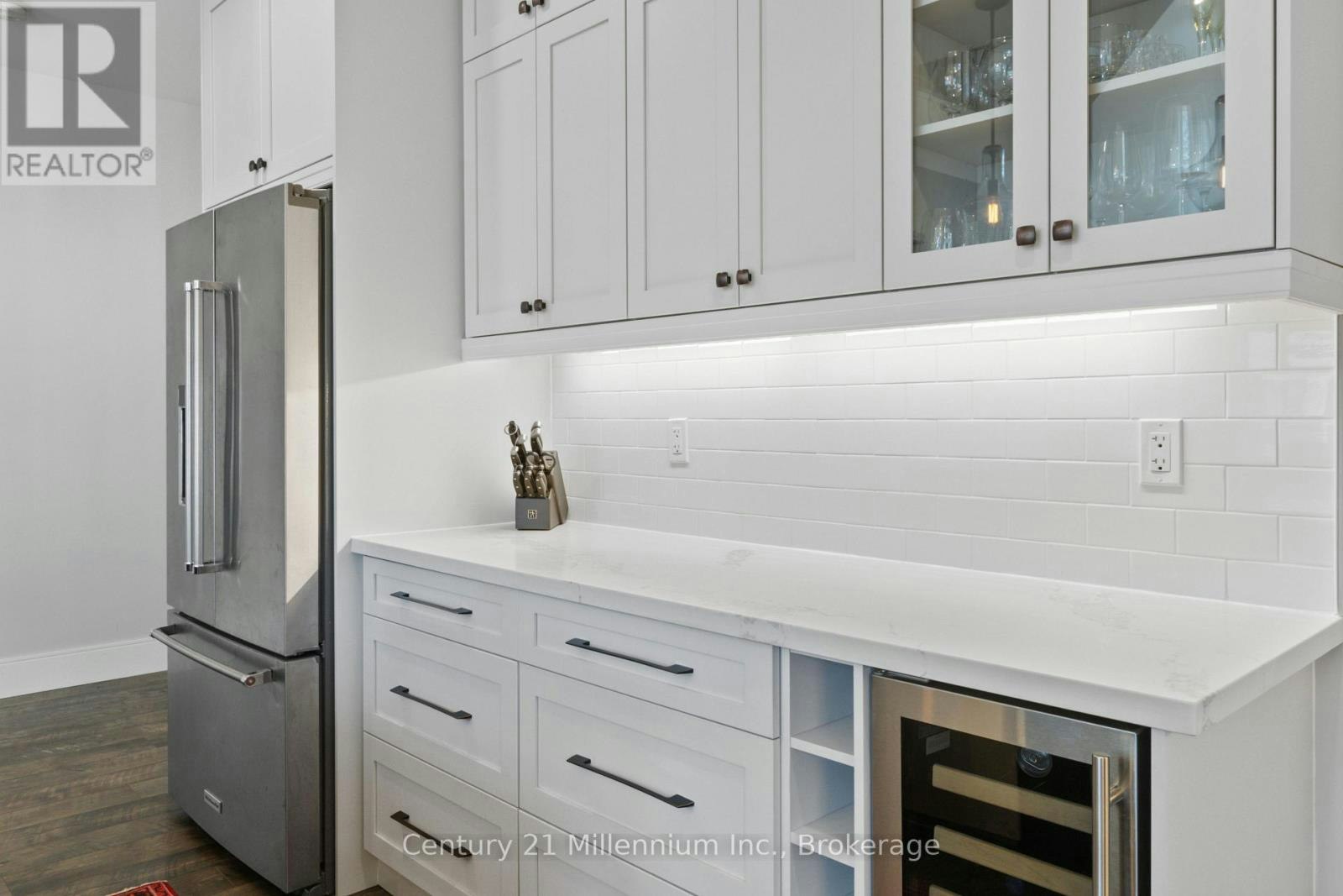 341 Yellow Birch Crescent, Blue Mountains, ON, L9Y 0Y5 - 11