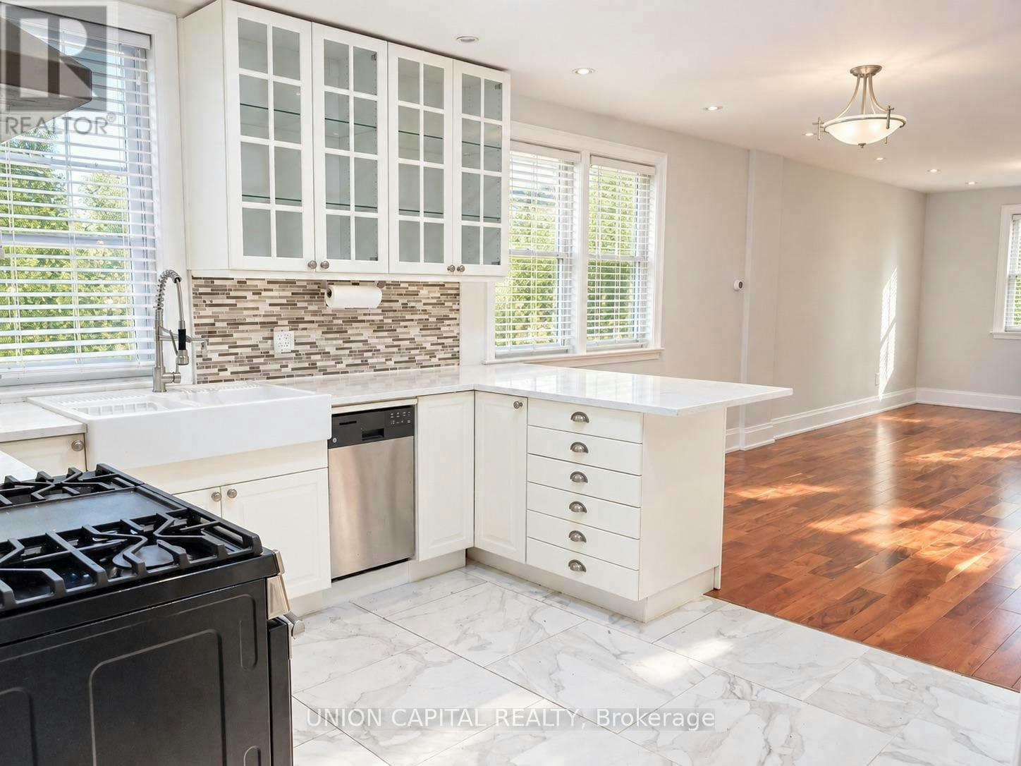 438 Christie Street, Toronto, ON, M6G 3C6 - 5
