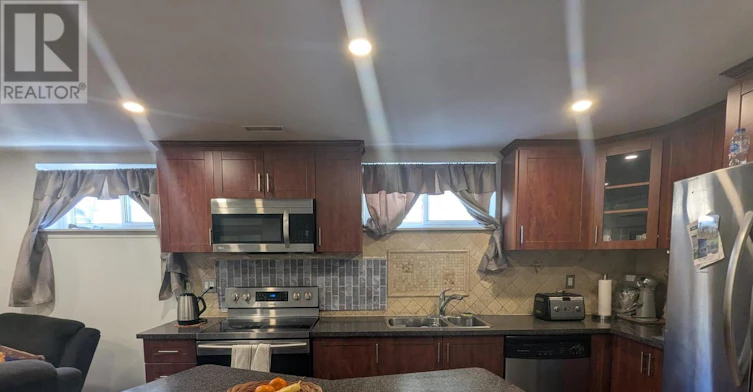 BSMT-105 Faye Drive, Toronto, ON, M2J 3S7 - 17