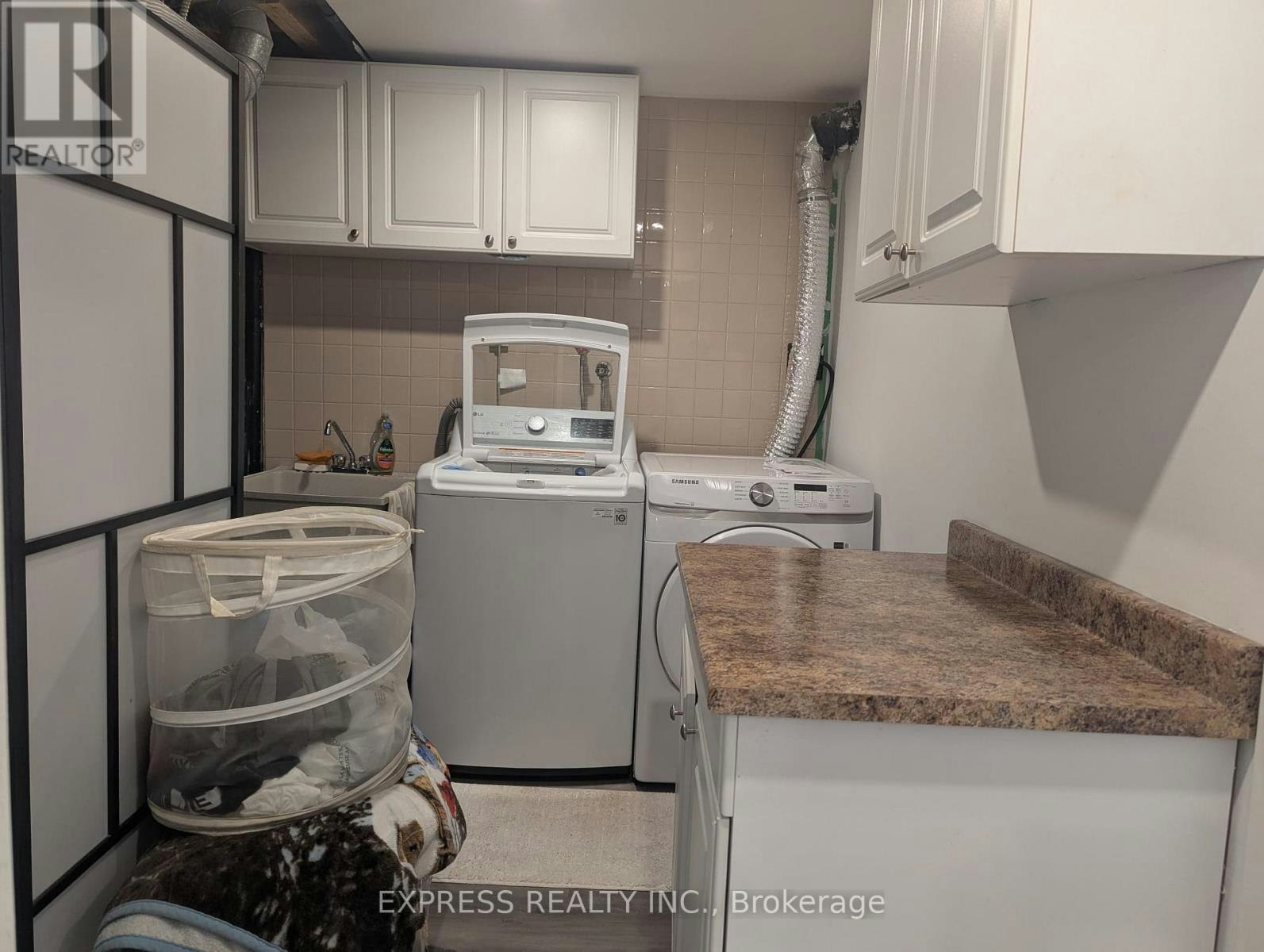 BSMT-105 Faye Drive, Toronto, ON, M2J 3S7 - 21