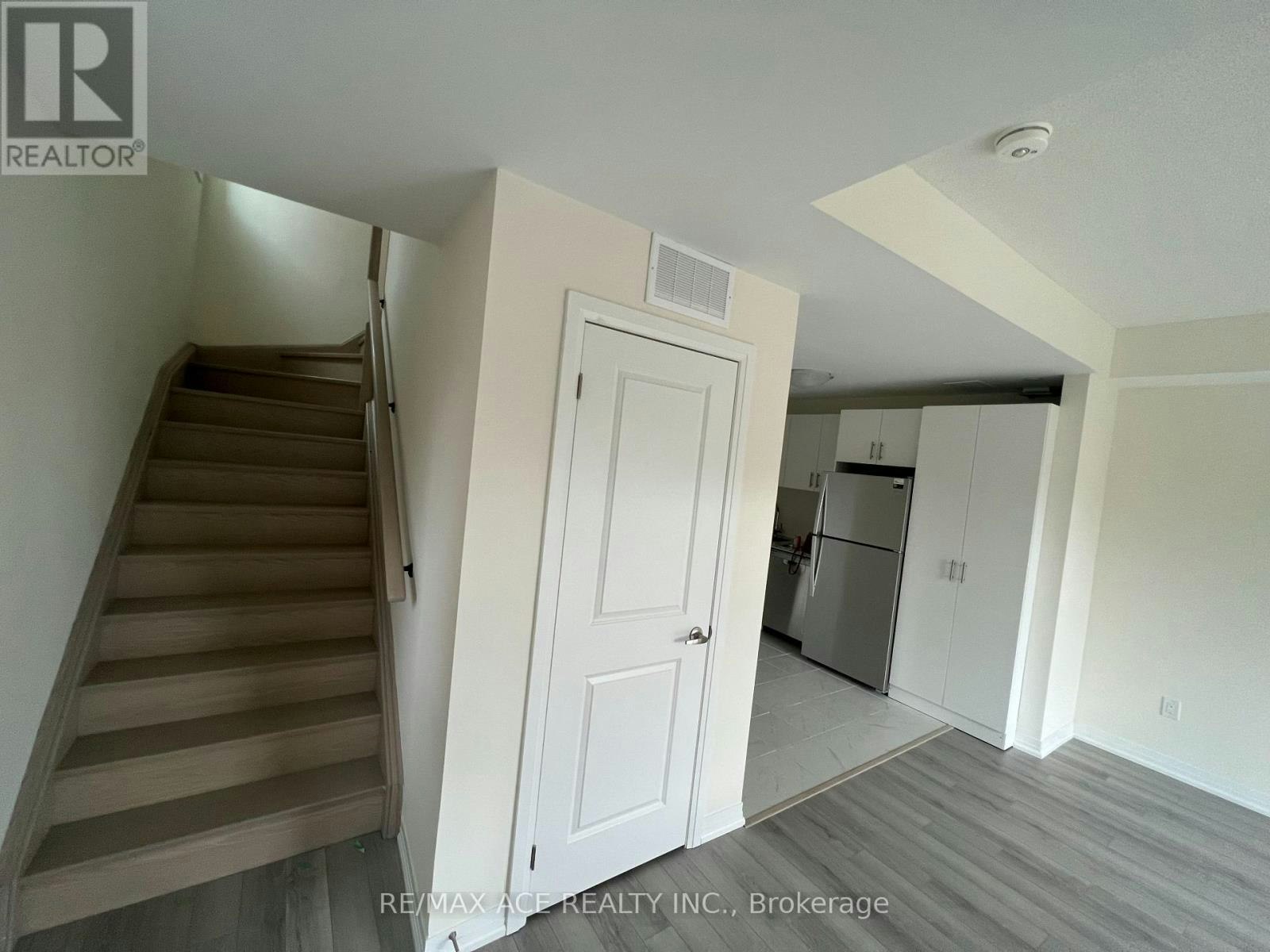 23-245 Mclevin Avenue, Toronto, ON, M1B 0E8 - 11