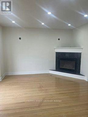 MAIN-220 Bloor Street W, Oshawa, ON, L1J 1P8 - 3