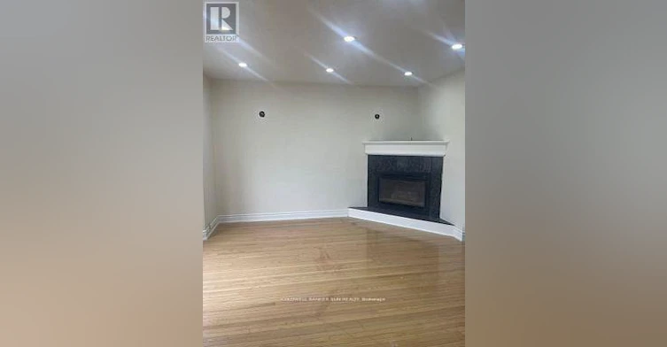 MAIN-220 Bloor Street W, Oshawa, ON, L1J 1P8 - 3