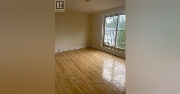 MAIN-220 Bloor Street W, Oshawa, ON, L1J 1P8 - 6