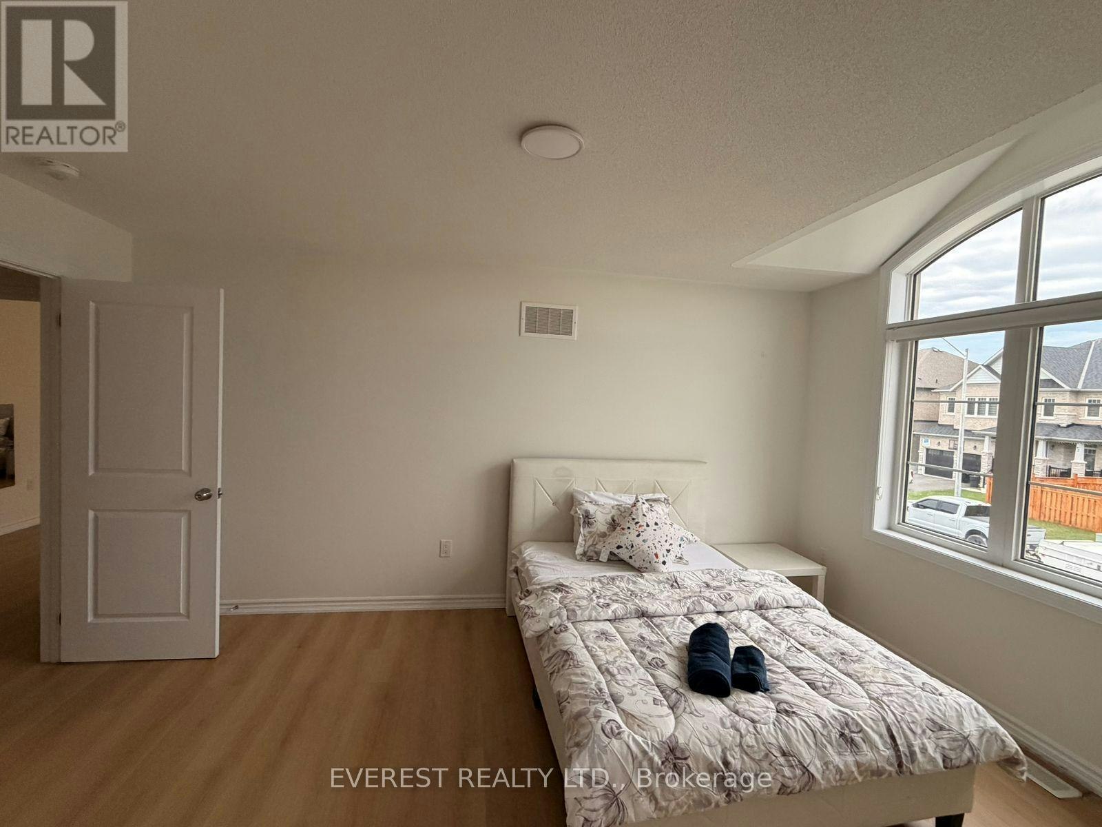 1105 Cole Street, Innisfil, ON, L9S 0N1 - 29