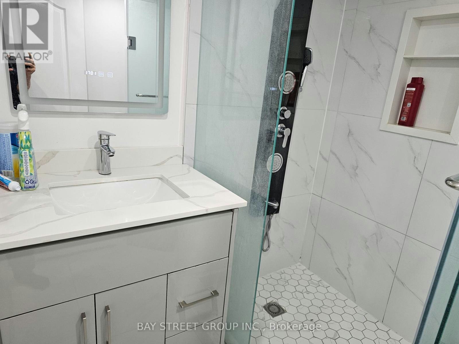 BASEMENT 1-3177 Colonial Drive, Mississauga, ON, L5L 5L3 - 9