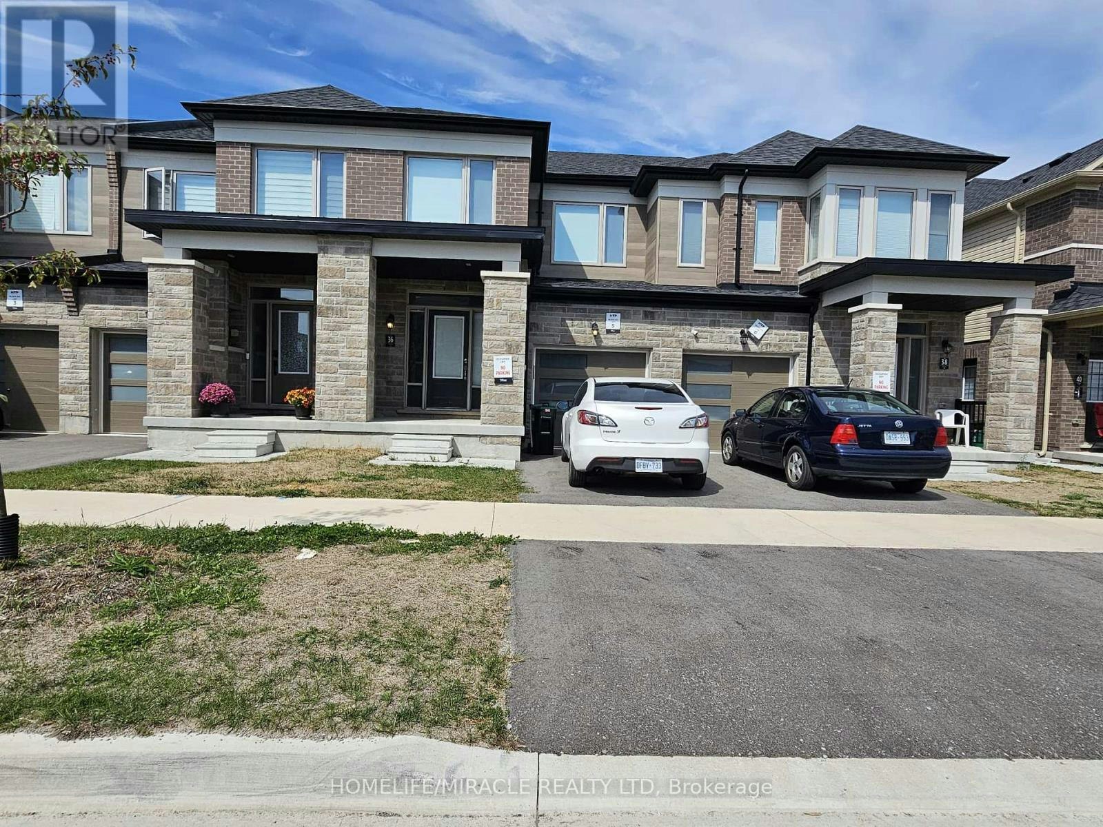 36 Valleybrook Road, Barrie, ON, L9J 0L5