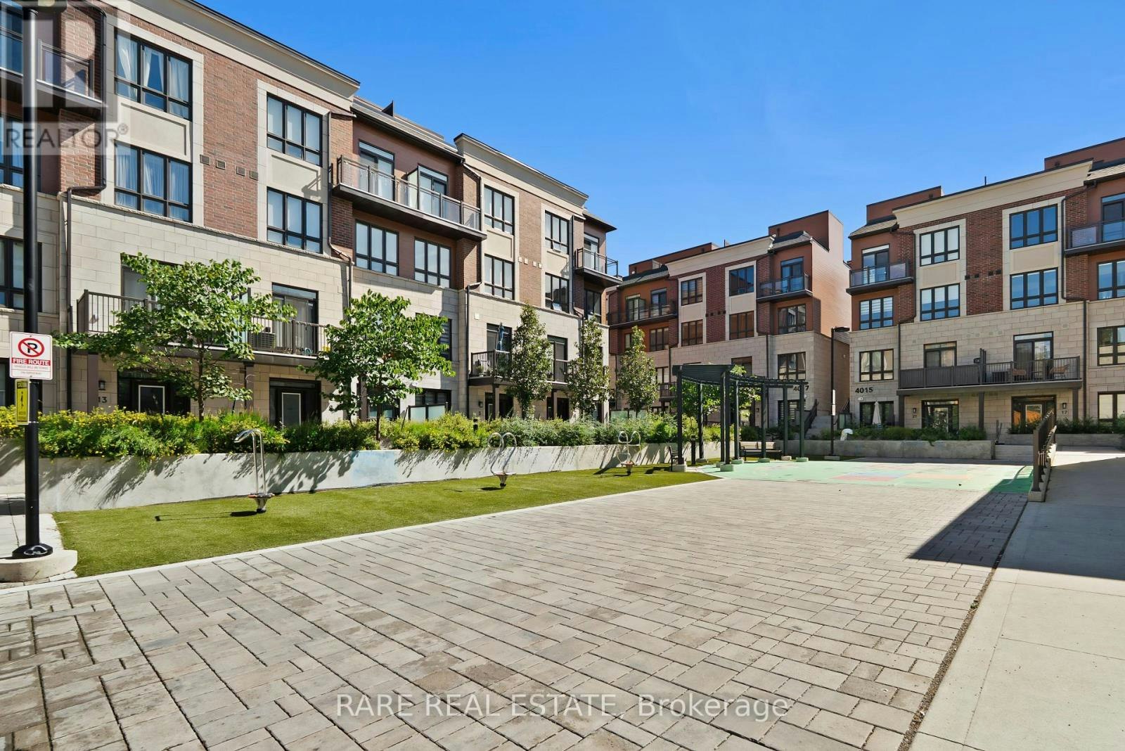 15-4045 Hickory Drive, Mississauga, ON, L4W 0G6 - 2