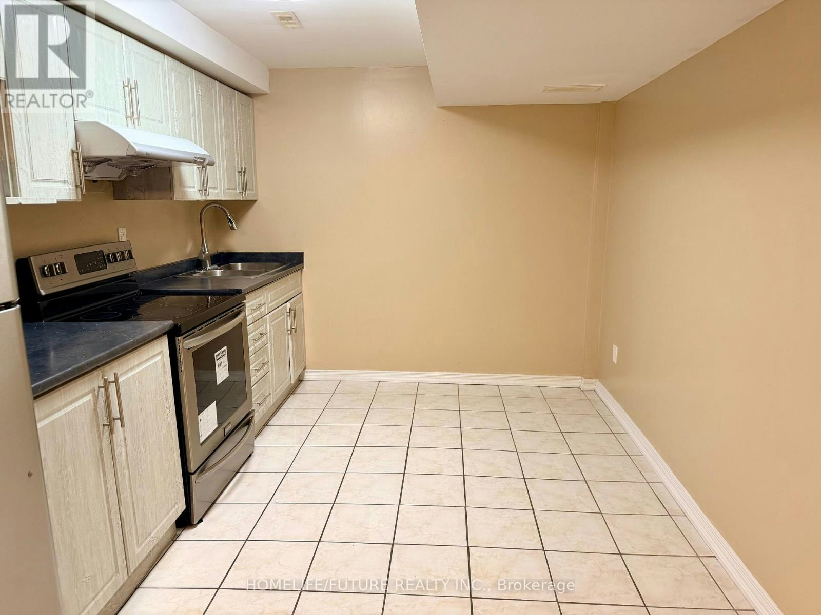 BSMT-22 Gamson Crescent, Brampton, ON, L6R 0V8 - 12
