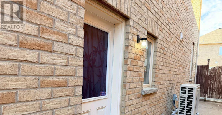 BSMT-22 Gamson Crescent, Brampton, ON, L6R 0V8 - 3