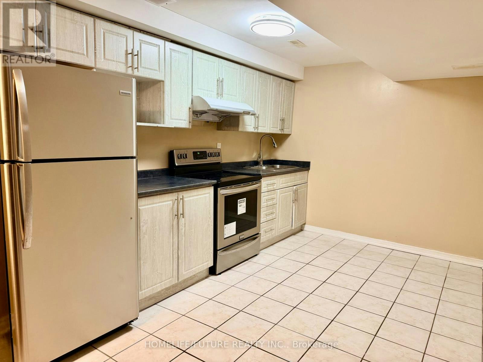 BSMT-22 Gamson Crescent, Brampton, ON, L6R 0V8 - 13