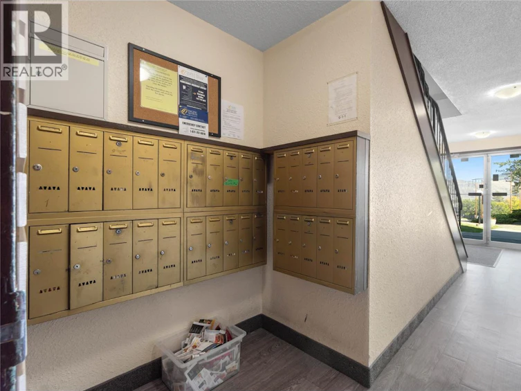 6-1595 Summit Drive, Kamloops, BC, V2E 1E9 - 18