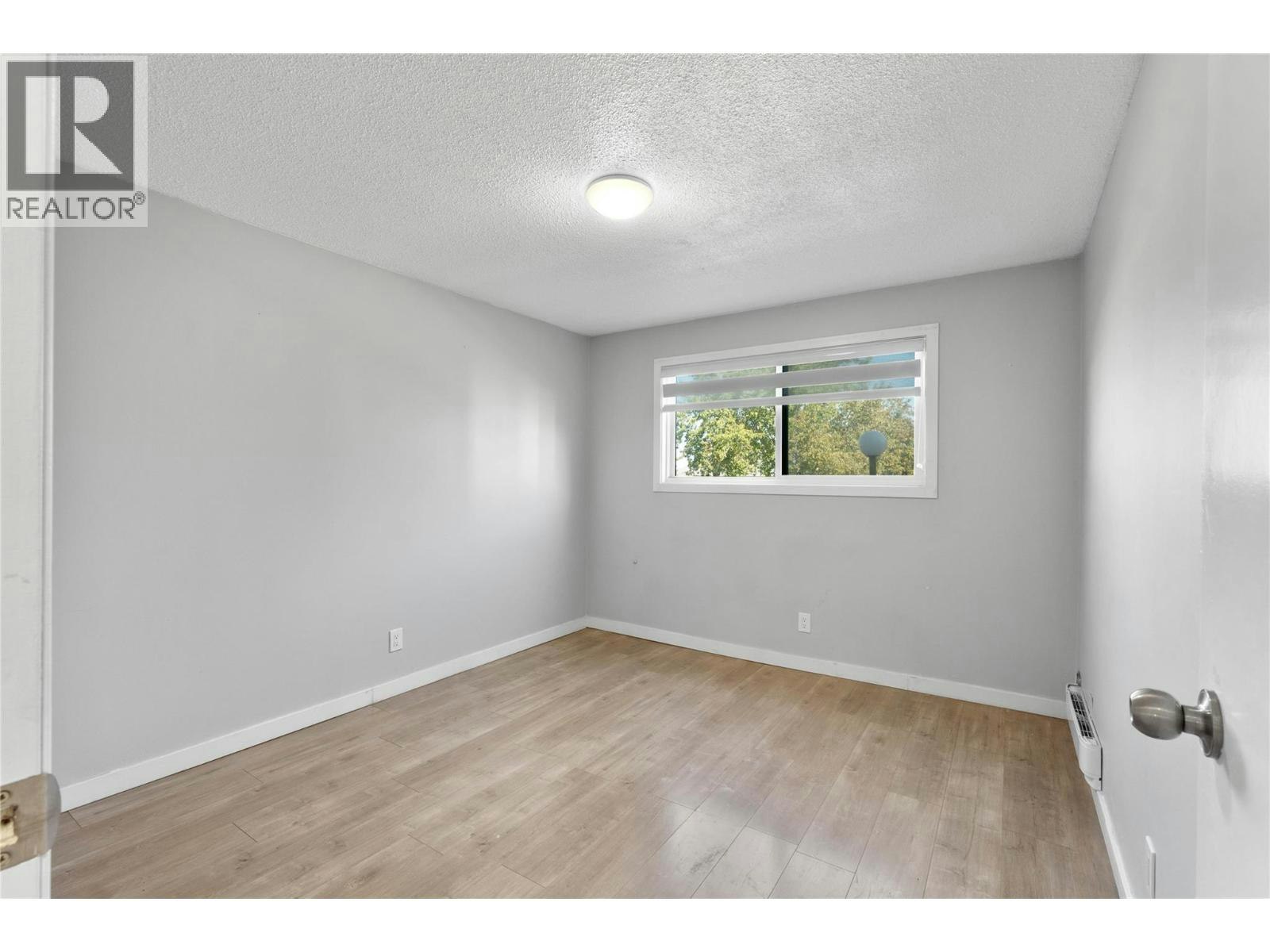 6-1595 Summit Drive, Kamloops, BC, V2E 1E9 - 13