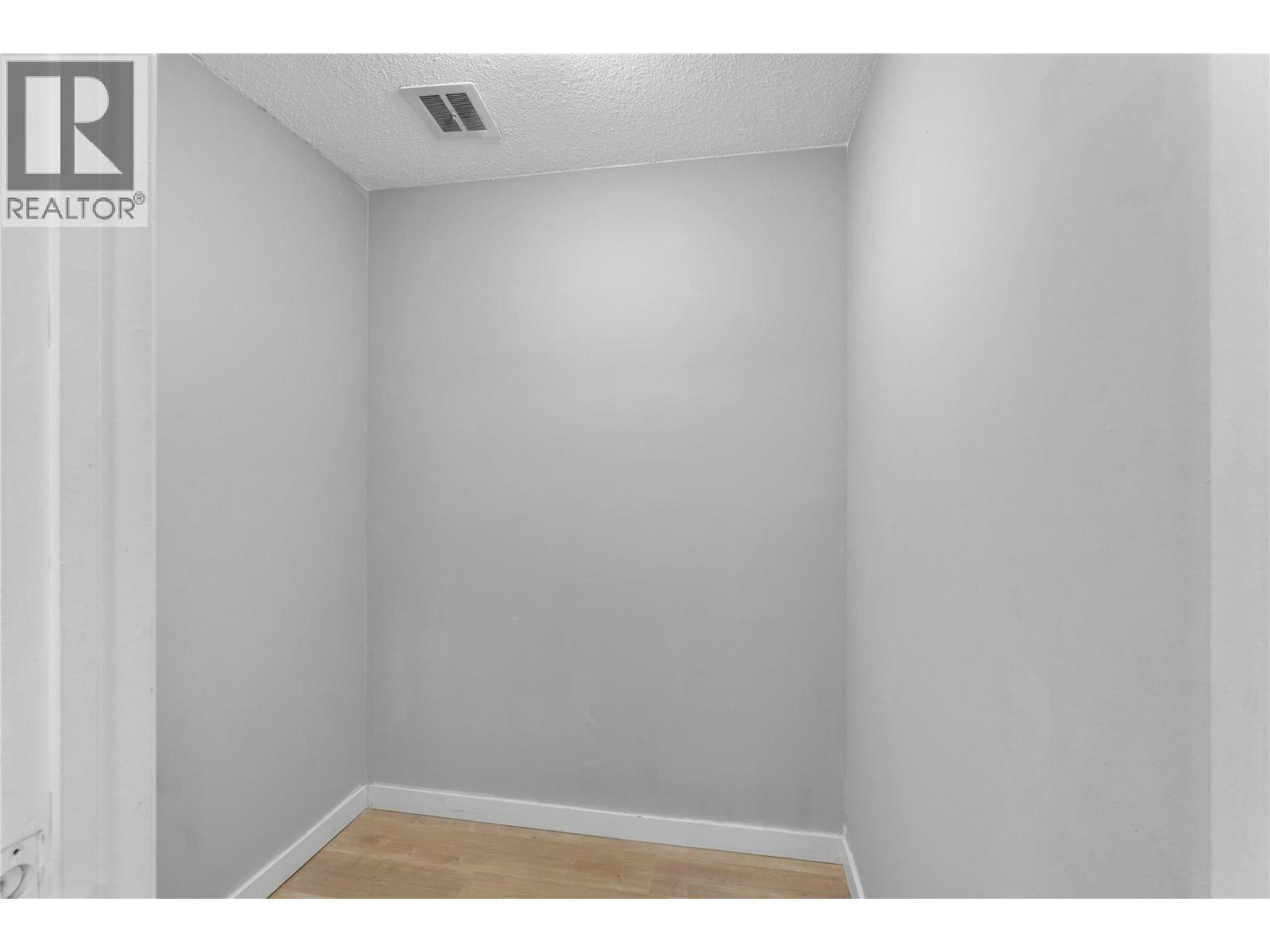 6-1595 Summit Drive, Kamloops, BC, V2E 1E9 - 15