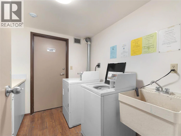 6-1595 Summit Drive, Kamloops, BC, V2E 1E9 - 19