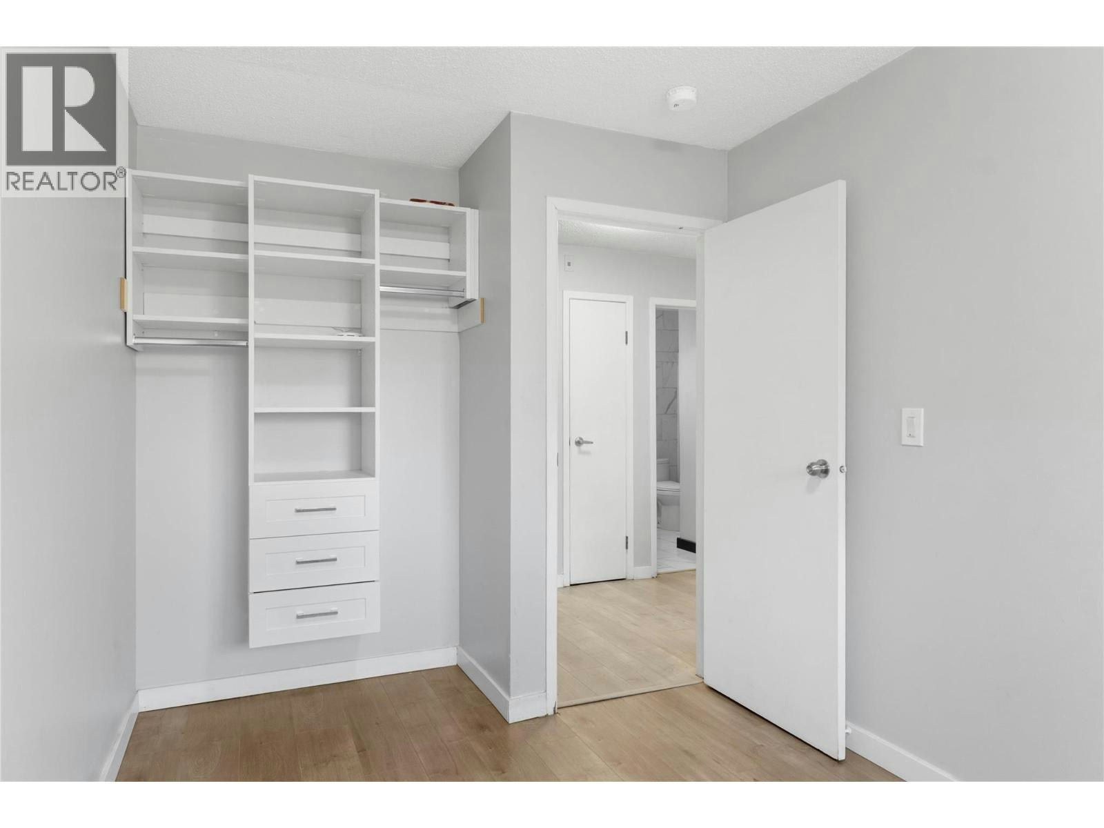 6-1595 Summit Drive, Kamloops, BC, V2E 1E9 - 12