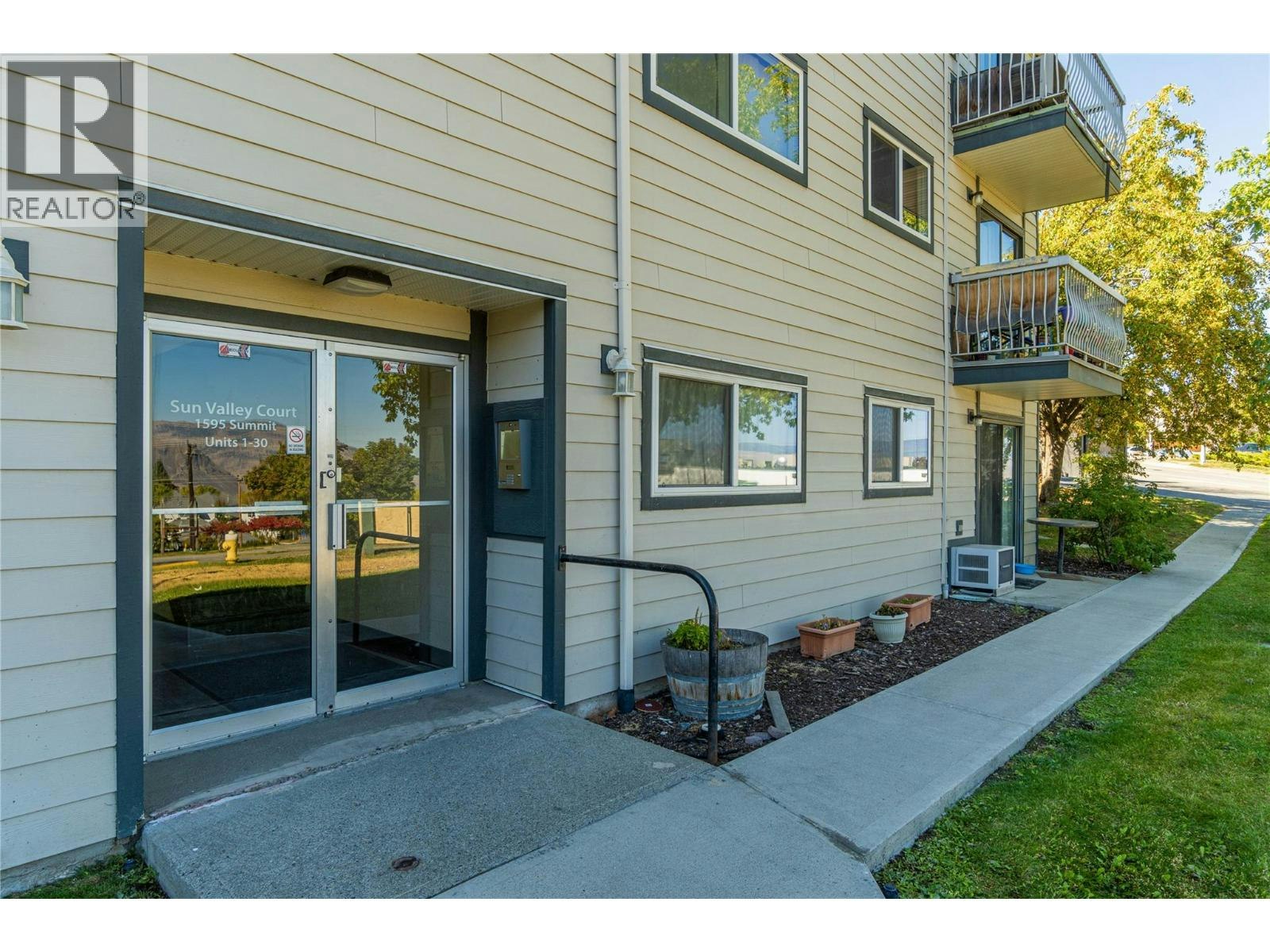 6-1595 Summit Drive, Kamloops, BC, V2E 1E9 - 20