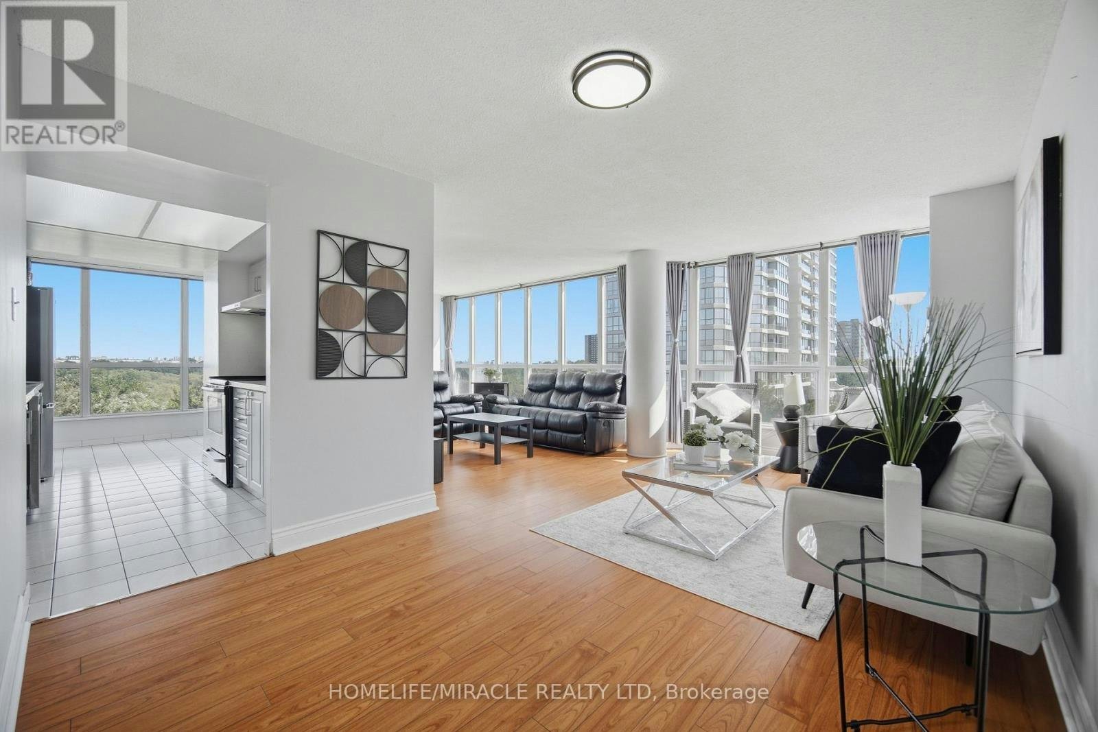502-1 Rowntree Road, Toronto, ON, M9V 5G7
