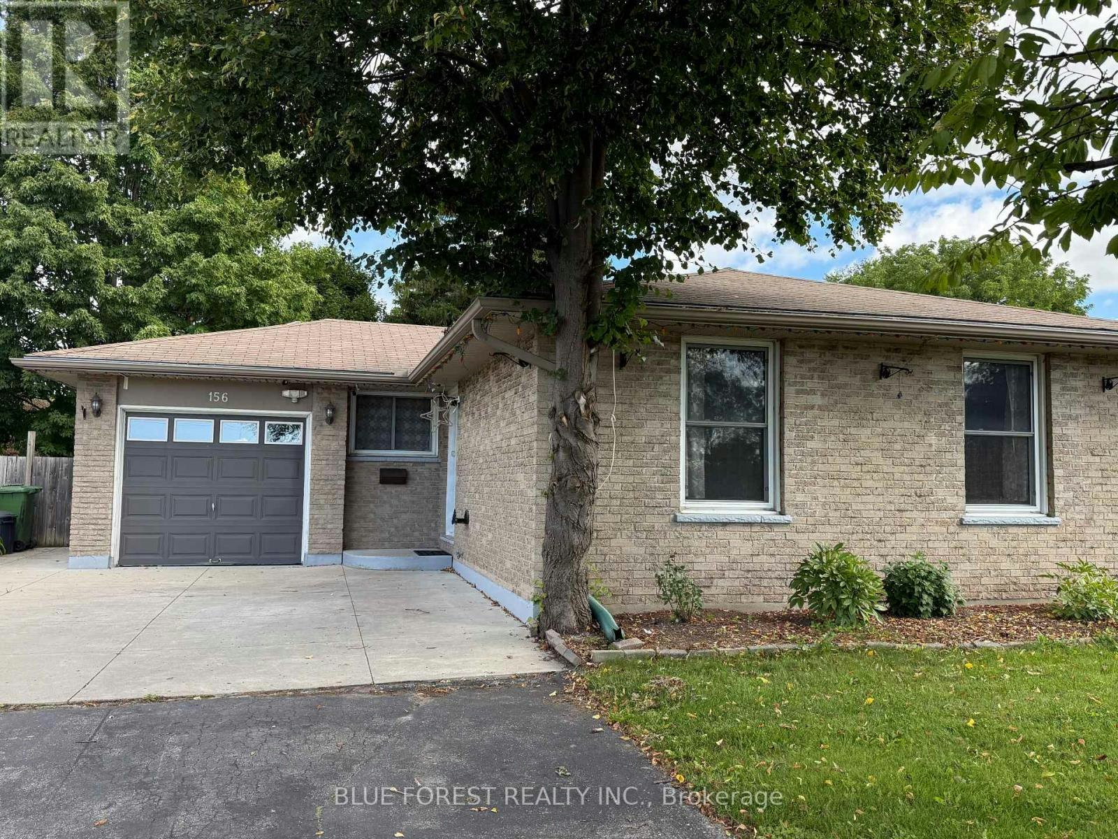 156 Edgeware Road SOUTH, St. Thomas, ON, N5P 3Y8