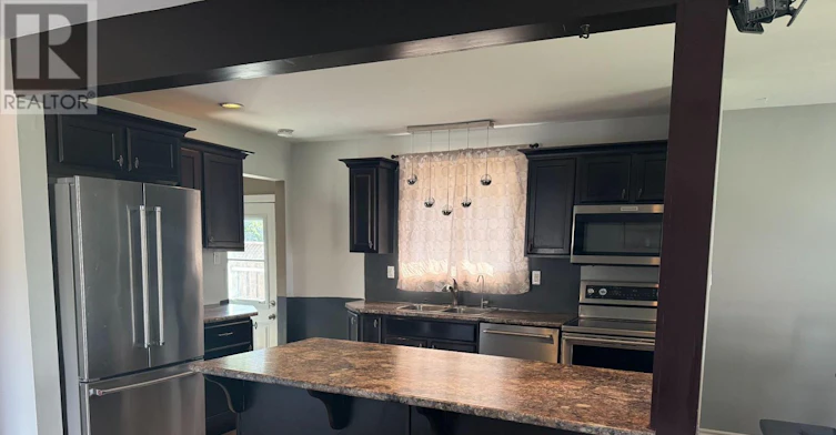 156 Edgeware Road SOUTH, St. Thomas, ON, N5P 3Y8 - 3
