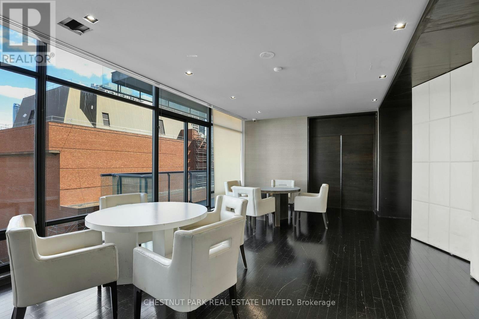 2002-18 Yorkville Avenue, Toronto, ON, M4W 3Y8 - 36
