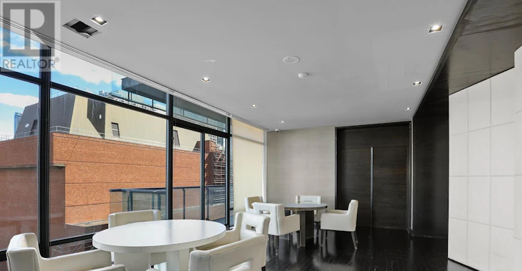 2002-18 Yorkville Avenue, Toronto, ON, M4W 3Y8 - 36