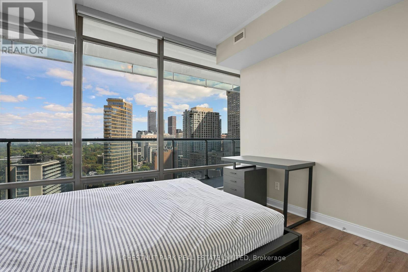 2002-18 Yorkville Avenue, Toronto, ON, M4W 3Y8 - 16