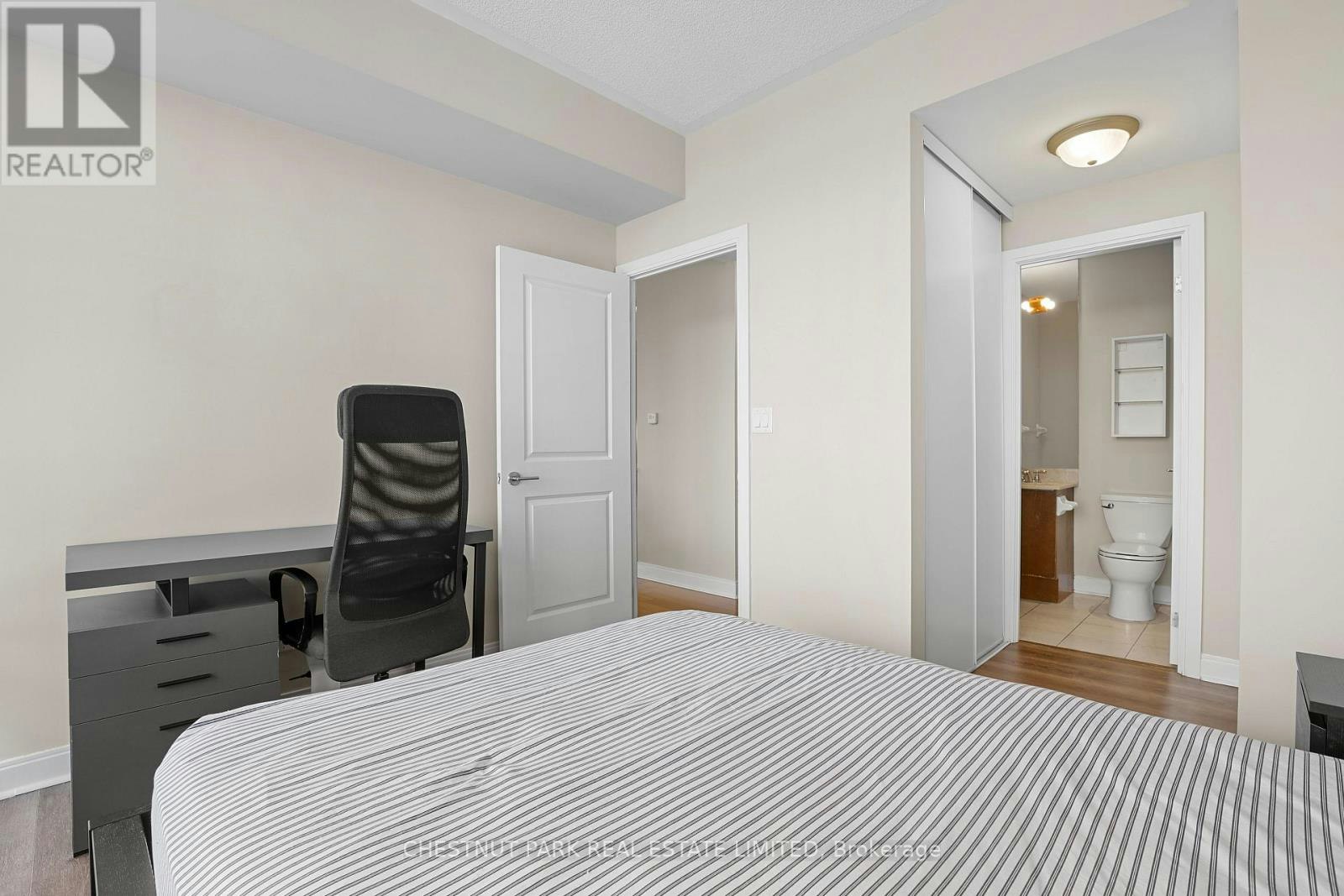 2002-18 Yorkville Avenue, Toronto, ON, M4W 3Y8 - 17