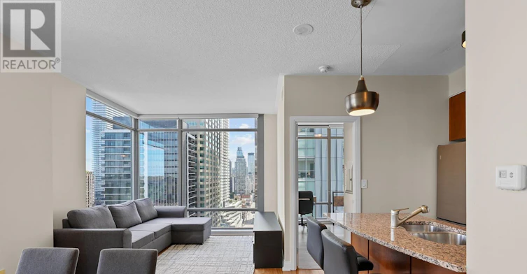 2002-18 Yorkville Avenue, Toronto, ON, M4W 3Y8 - 3