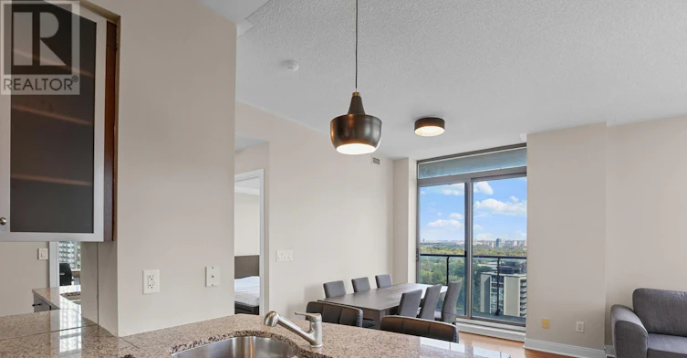 2002-18 Yorkville Avenue, Toronto, ON, M4W 3Y8 - 14