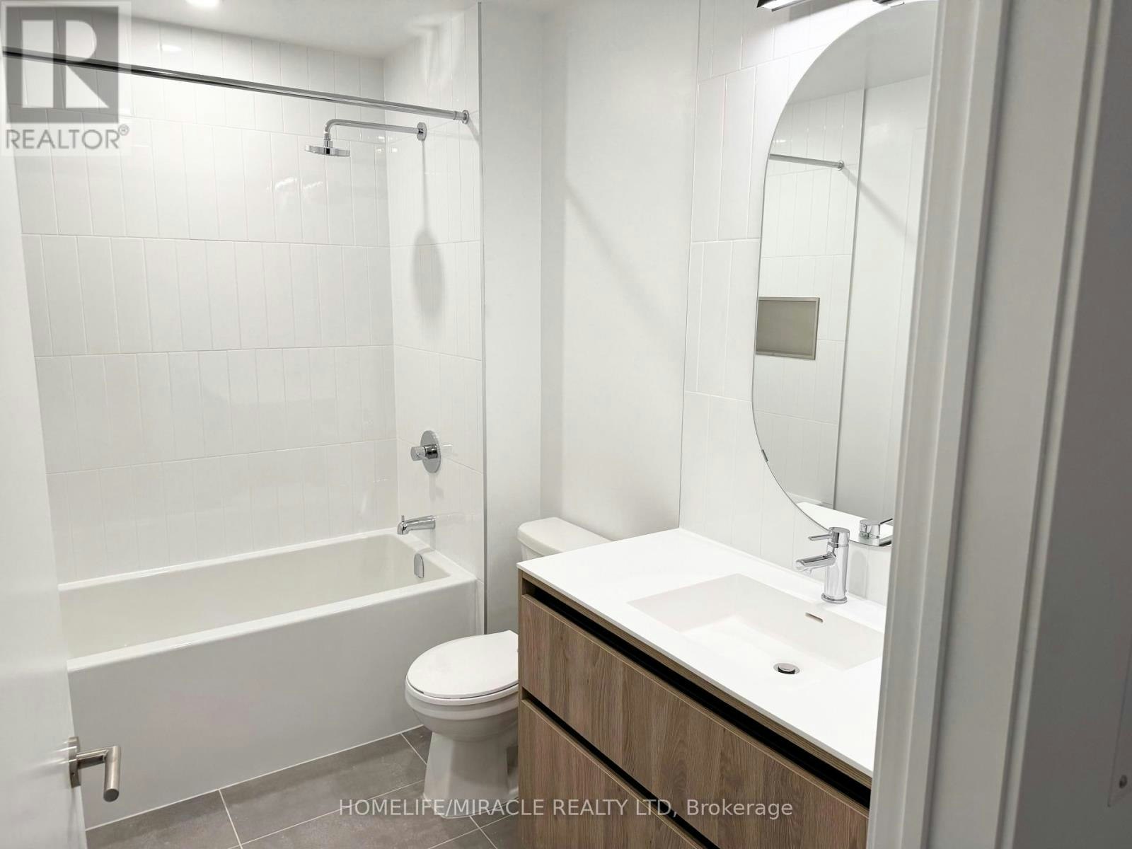 2210-7950 Bathurst Street, Vaughan, ON, L4J 0B8 - 11