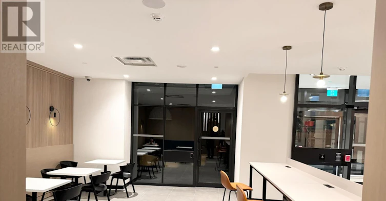 2210-7950 Bathurst Street, Vaughan, ON, L4J 0B8 - 17