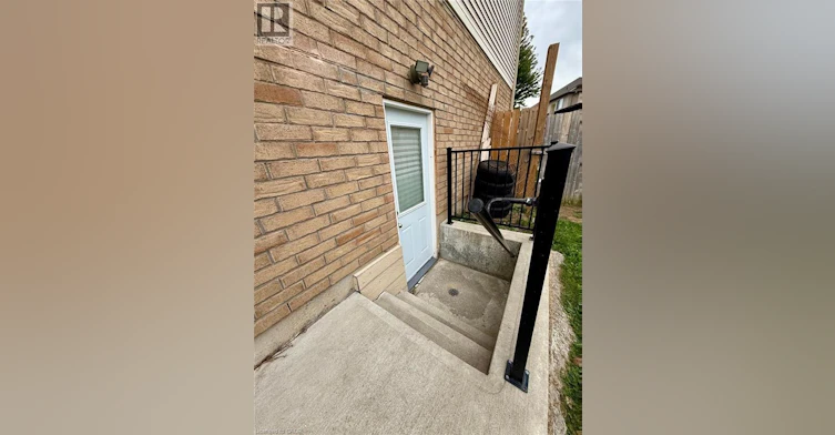 Lower-57 Creek Ridge Street, Kitchener, ON, N2R 0B6 - 2