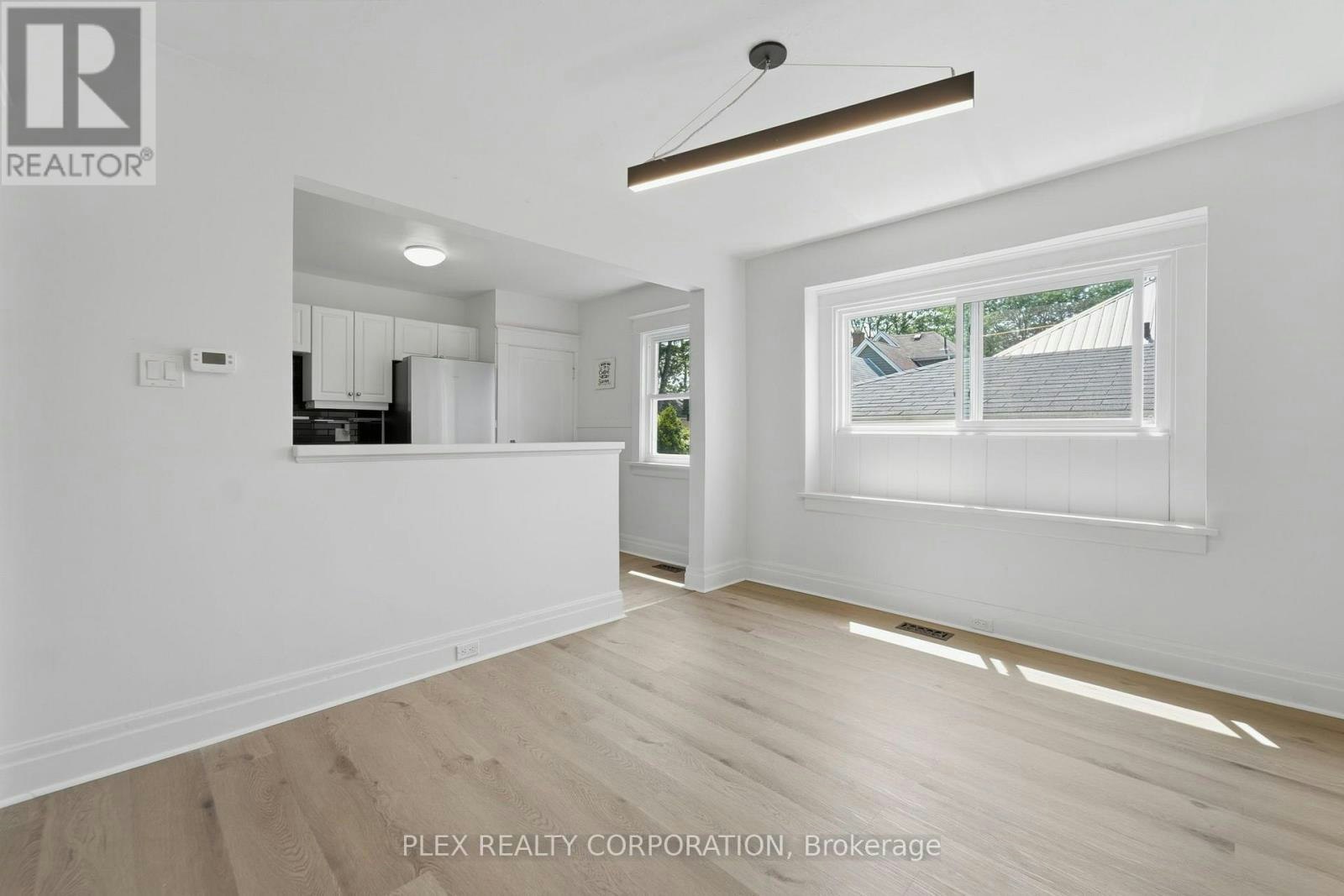 102 Beech Street, St. Catharines, ON, L2R 2B9 - 11