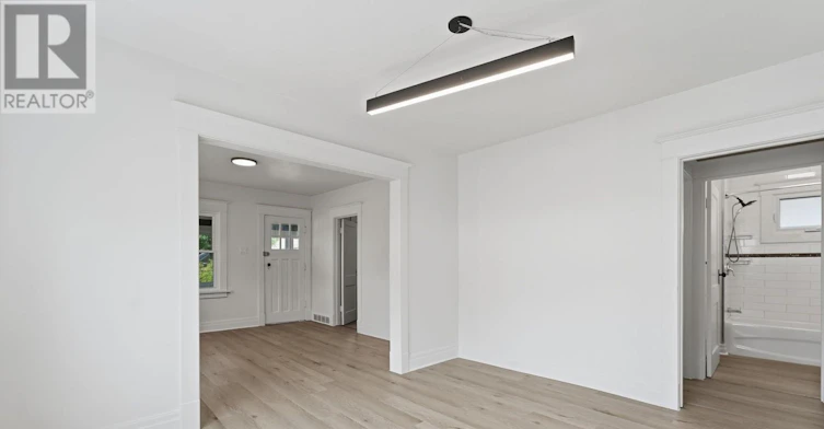 102 Beech Street, St. Catharines, ON, L2R 2B9 - 10