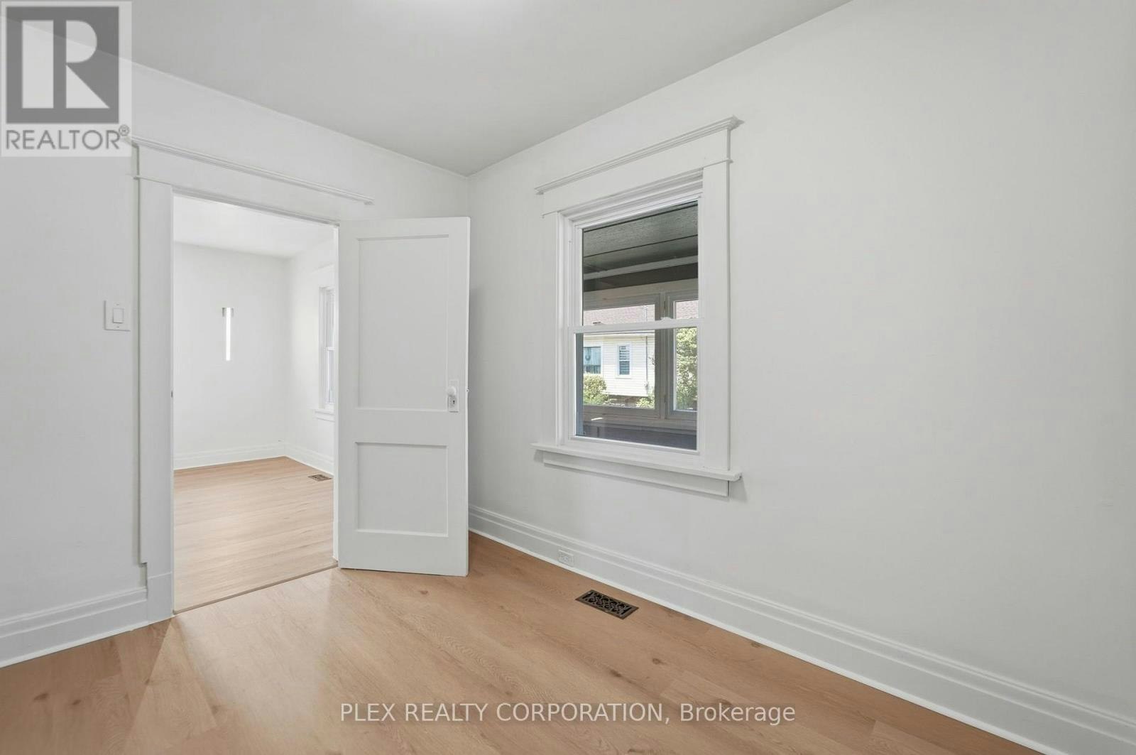 102 Beech Street, St. Catharines, ON, L2R 2B9 - 17