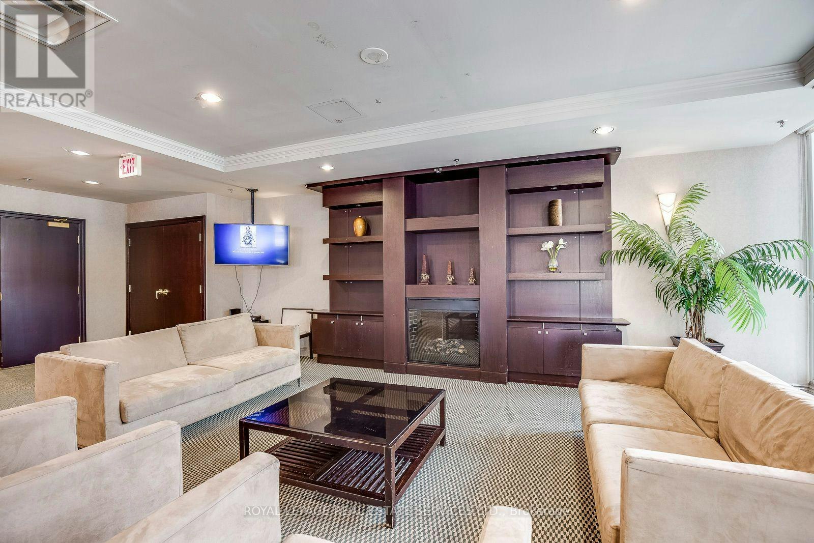 2012-30 Grand Trunk Crescent, Toronto, ON, M5J 3A3 - 32